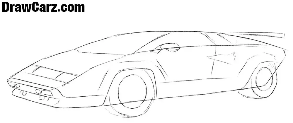 Ink the Lamborghini’s lower bumper and lighting units