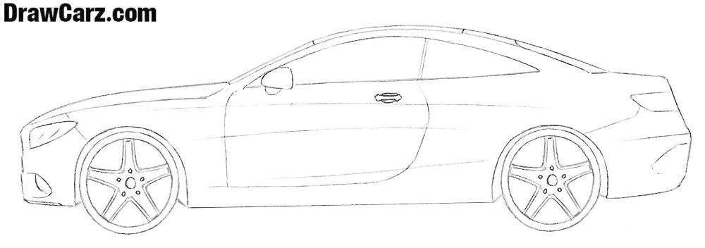 Draw the sporty wheels and rims of your S Coupe