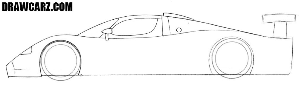 Draw the Maserati roofline and window