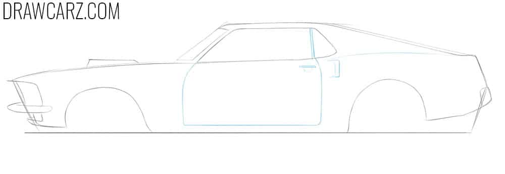 Draw the classic coupe door of the car